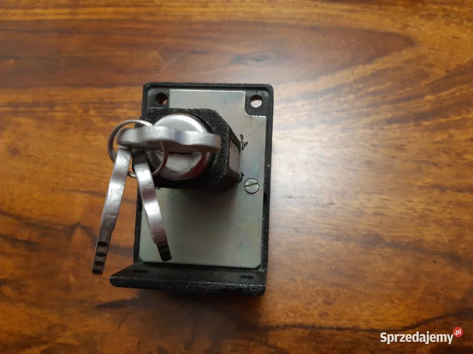 Nietypowy eksponat zamek z Korei Północnej Łomianki