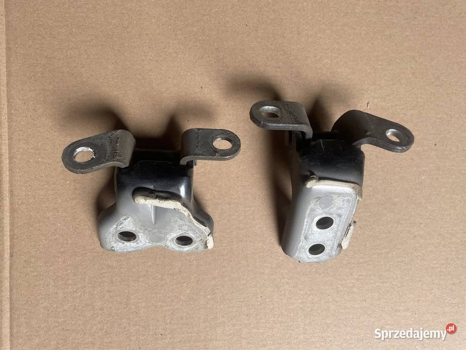 Zawias drzwi lewy przód Peugeot 107 citroen c1 Szczecin