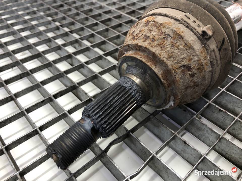 PÓŁOŚ LEWY PRZÓD AUDI Q7 4L 7L0407271E 30 233