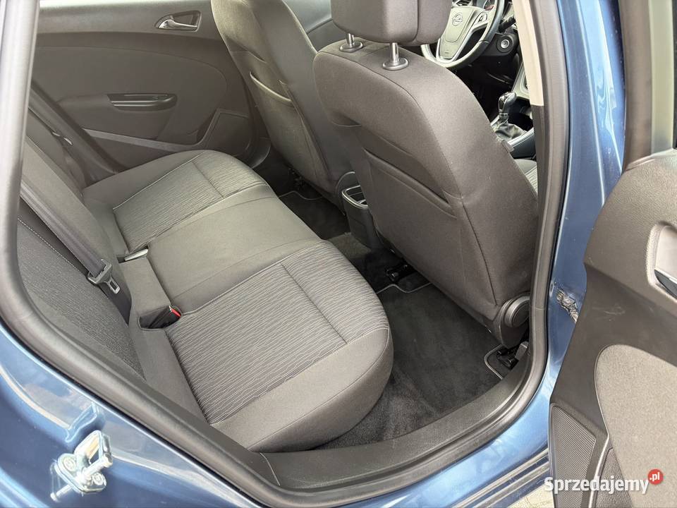 Opel Astra 14T HB Active 1400cm3 Okuniew