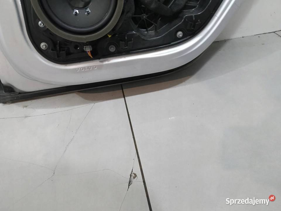 DRZWI PRAWE TYŁ 71116 Volvo V40 II 20122019 sprzedam