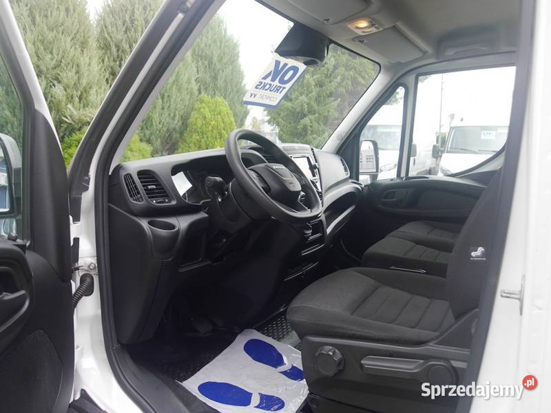 IVECO DAILY 35S16HA8V HIMATIC Furgon 16m3 centralny zamek Iveco Suchy Las sprzedam