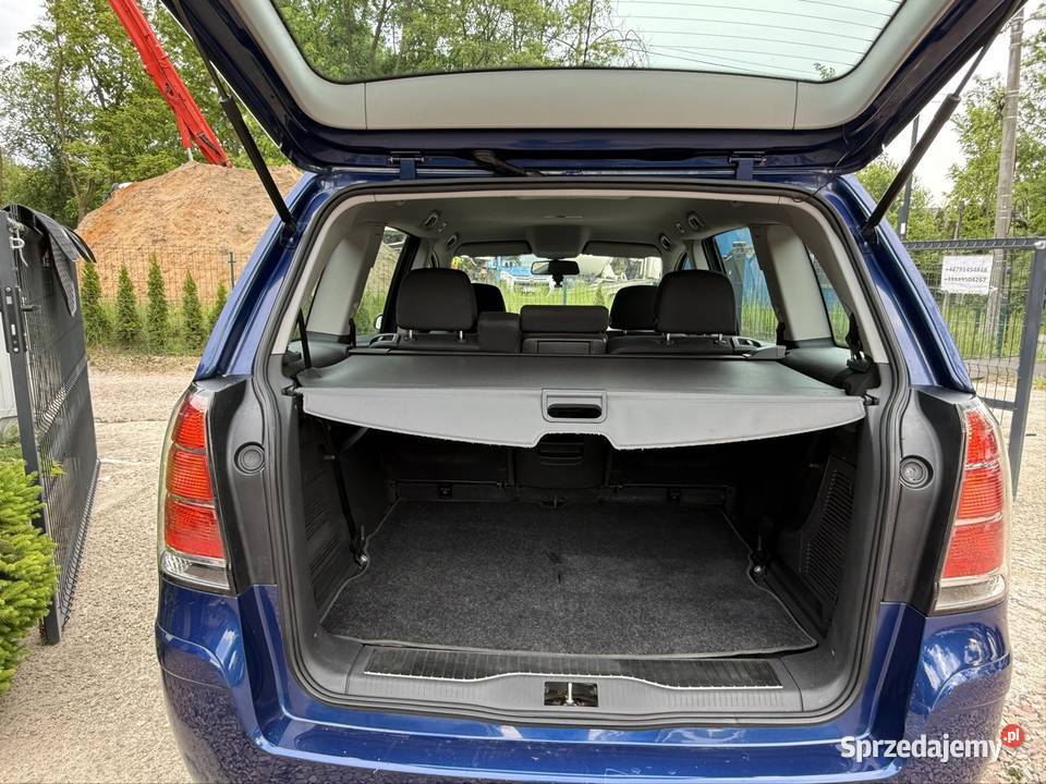 Opel Zafira 7 Osób Oryginalny lakier Mały Kraków