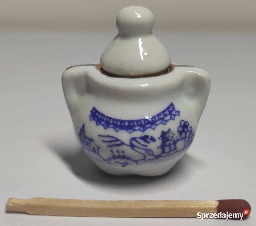 Miniatura serwis do herbaty kawy porcelanowy sprzedam