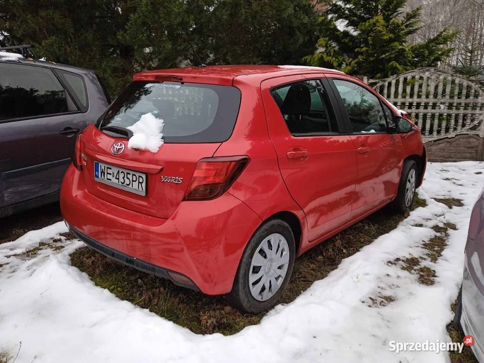 Toyota Yaris 10b Mały przebieg pierwszy
