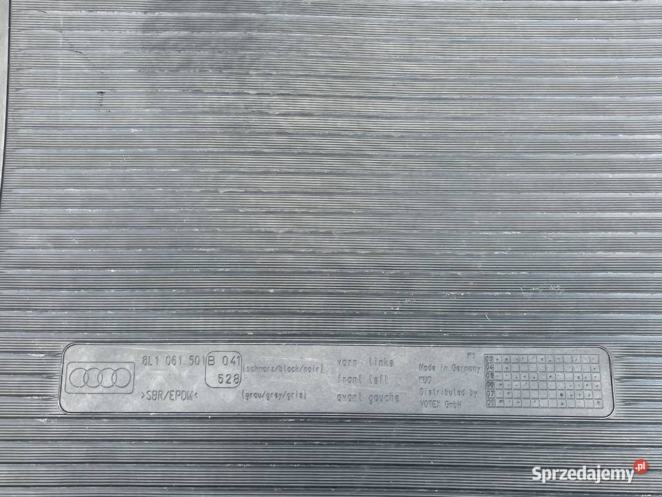 Oryginalne dywaniki gumowe komplet OE Audi A3 S3