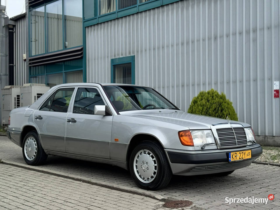 Mercedes W124 300E 4MATIC Japonia 64 000 Pełna Węgrzce sprzedam