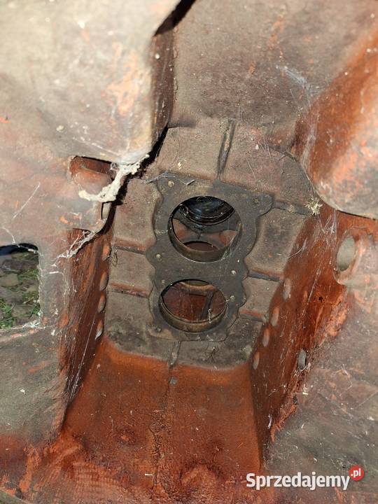 Sprzedam nową obudowę skrzyni biegów ursus c 328 Bargłów Dworny