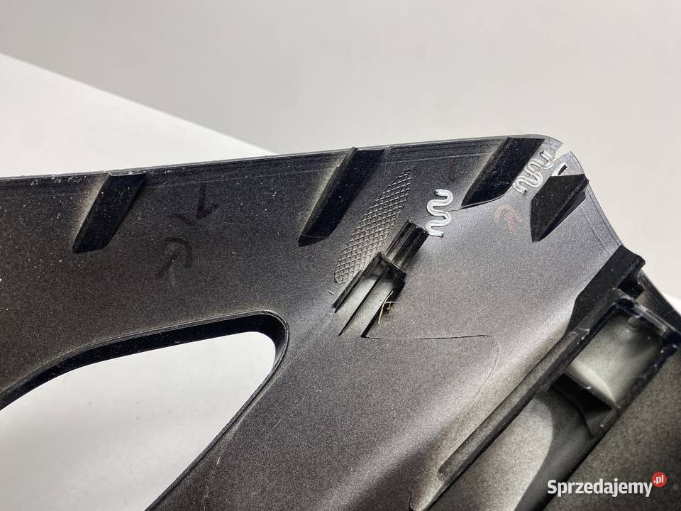 PEUGEOT KISBEE 50 CZACHA CZASZA OBUDOWA LAMPY Siedlce sprzedam