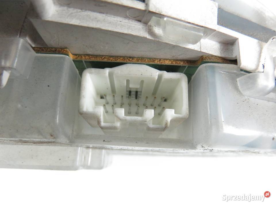 LICZNIK MAZDA 5 20 CD 143 RF7J C23555430 osobowe Części samochodowe