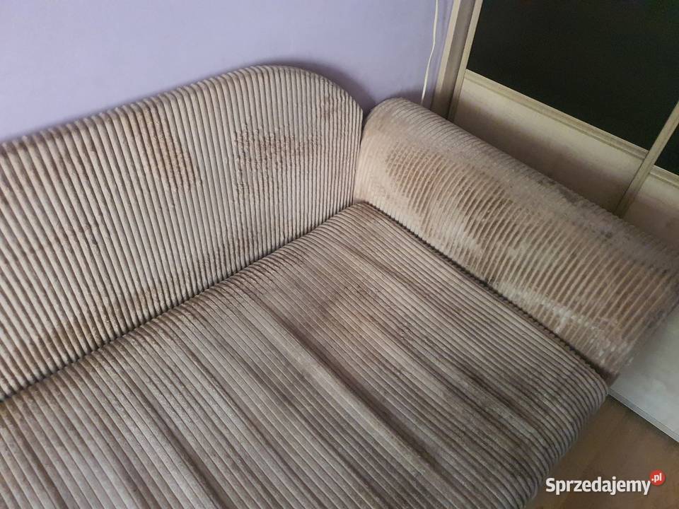 Kanapa sofa z funkcją spania i metalowym Kutno