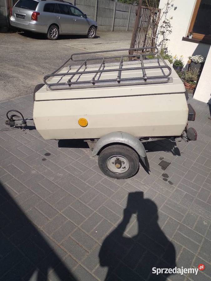 Przyczepa HP 401 Do samochodów osobowych Luboń