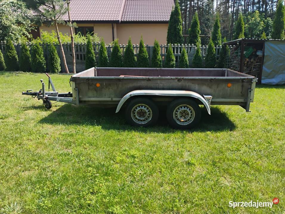 Przyczepa samochodowa TREBBINER Dmc 2 T