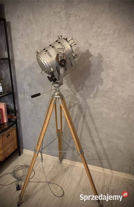 Lampa Vintage loft podłogowa teatralno filmowa wielkopolskie Poznań