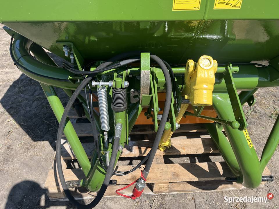 Rozsiewacz zaf 1003 Izbica Kujawska