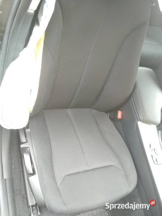 BMW F30 318d uszkodzone