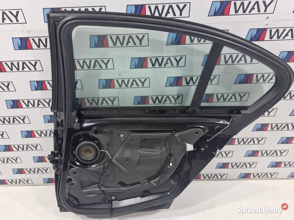 BMW 3 F30 DRZWI PRAWY TYŁ TYLNE PRAWE 475 BLACK