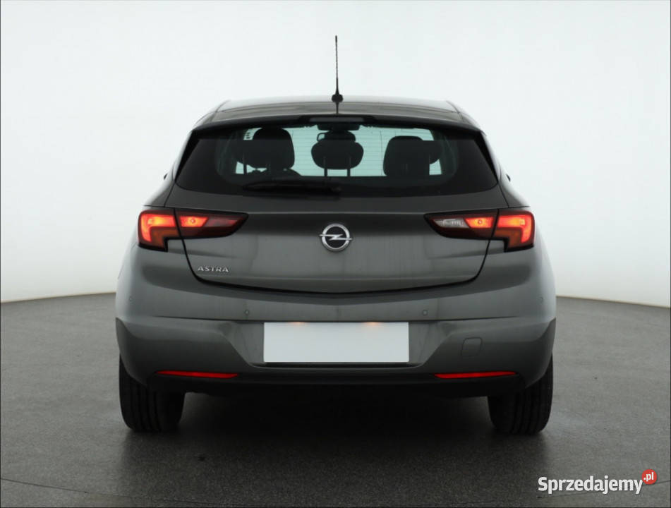 Opel Astra 14 16V Piaseczno