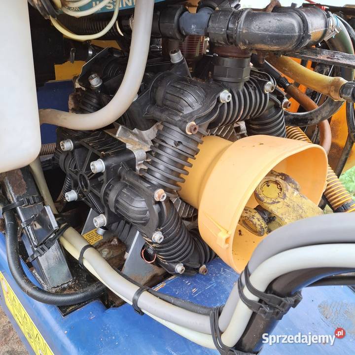 Opryskiwacz Caruelle Optima 3200l 2824m Własna kujawsko-pomorskie Strzelno sprzedam