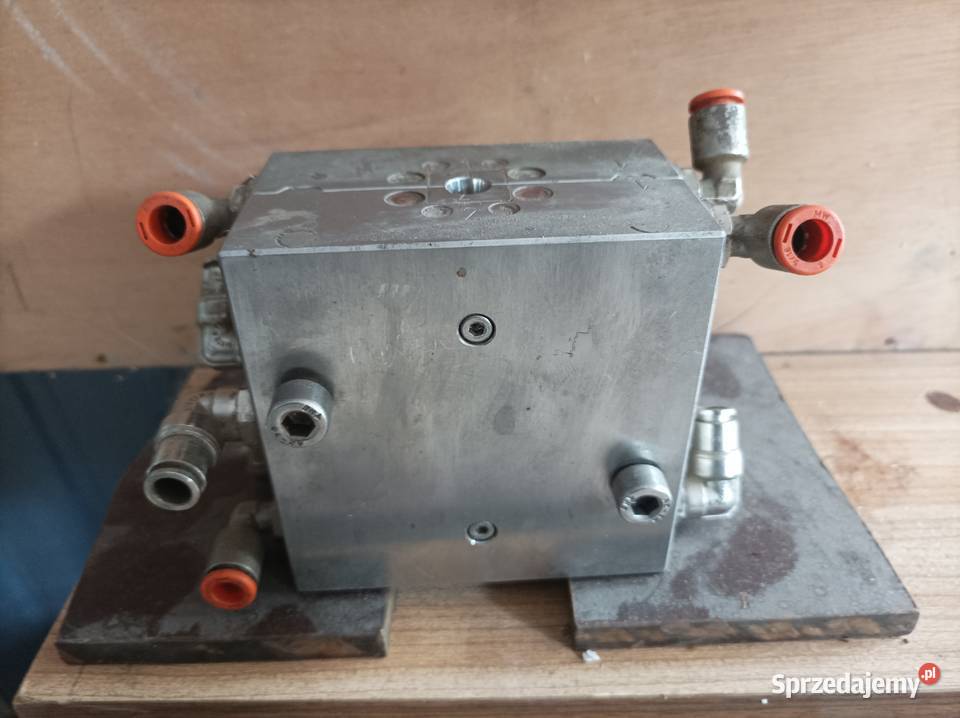 kalibrator do wytłaczania tworzyw sztucznych fi Białystok