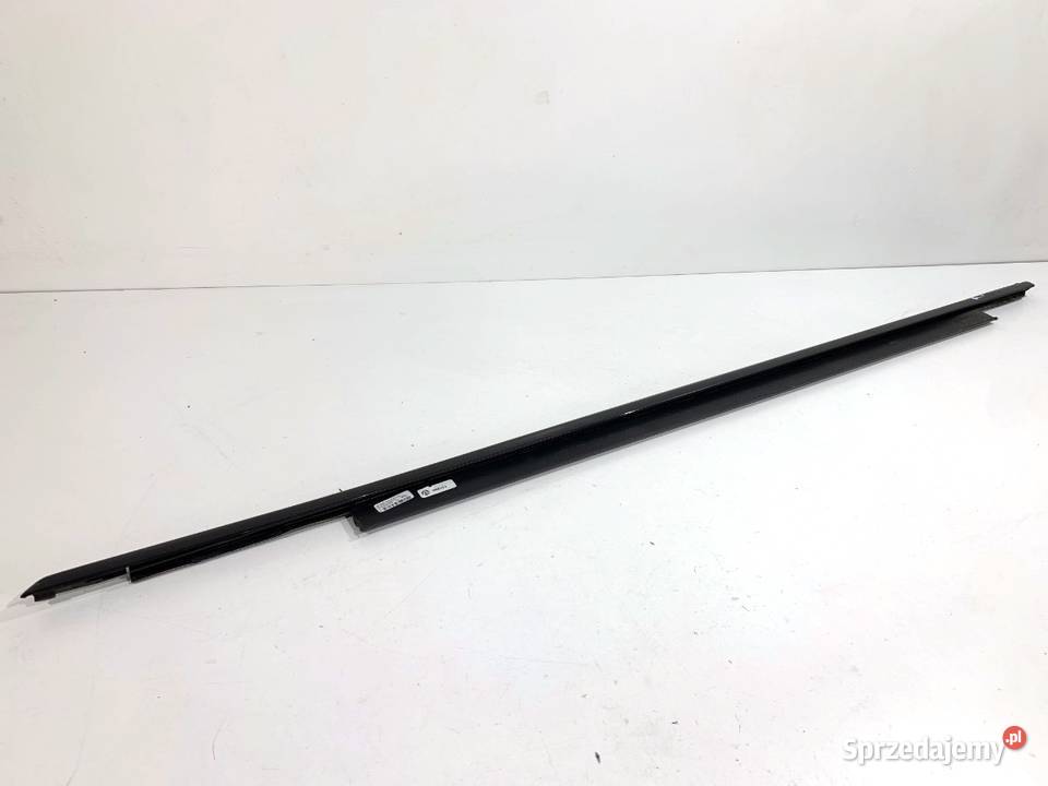 LISTWA ZGARNIAJĄCA PRZÓD LEWY AUDI A7 4G Listwy