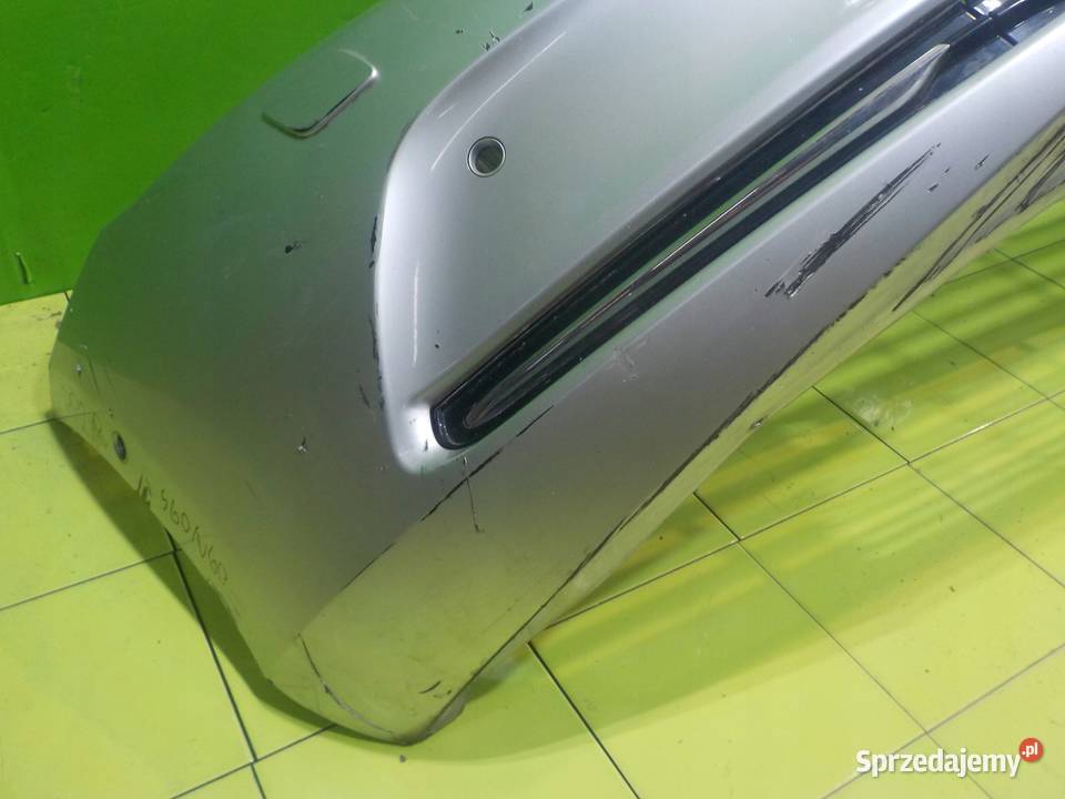 VOLVO V40 II 13r zderzak przod