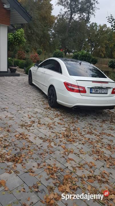 Piękny Mercedes E350 CDI Pakiet AMG 2009r kupiony w polskim salonie 350 lubuskie
