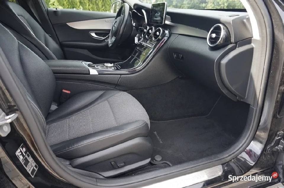 MercedesBenz C200d GTronic BEZWYPADKOWY salon Gliwice