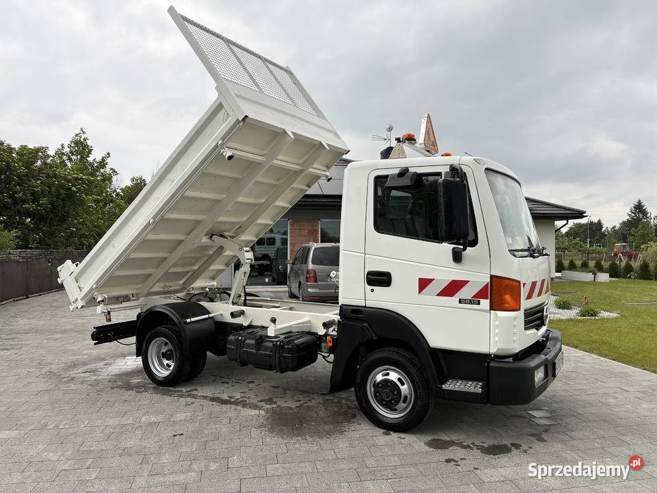 Nissan Atleon Wywrotka 3 strona Wywrot Kiper Stalowa Wola