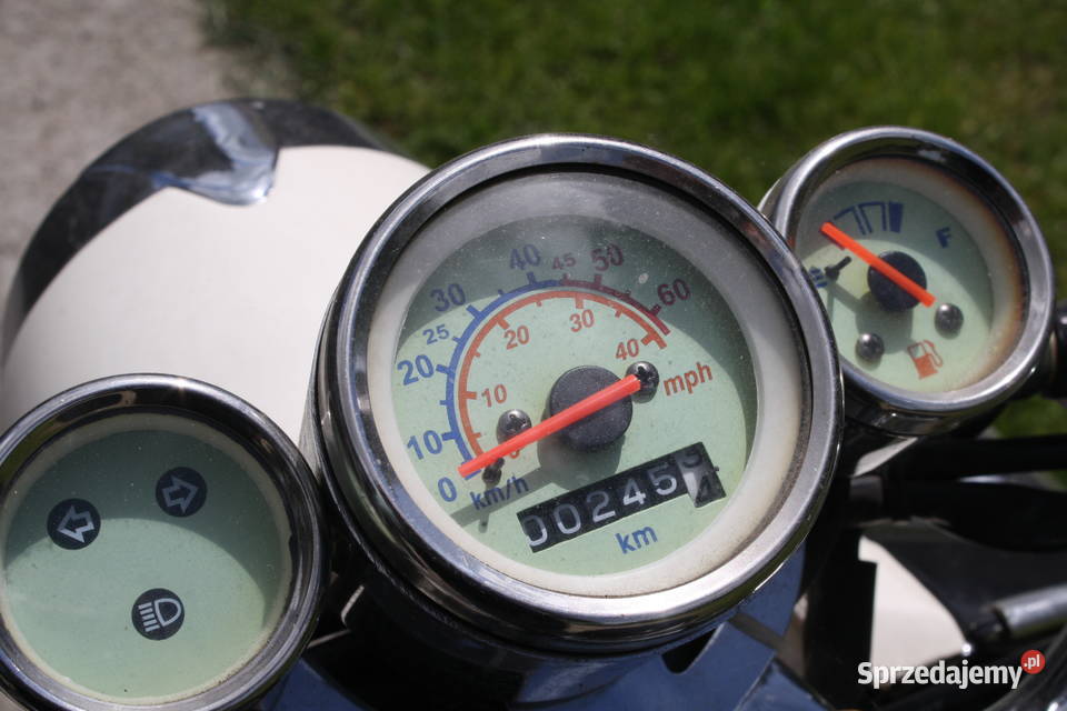 Skuter Yiying YY50QT15 50ccm klasyczna Vespa 245