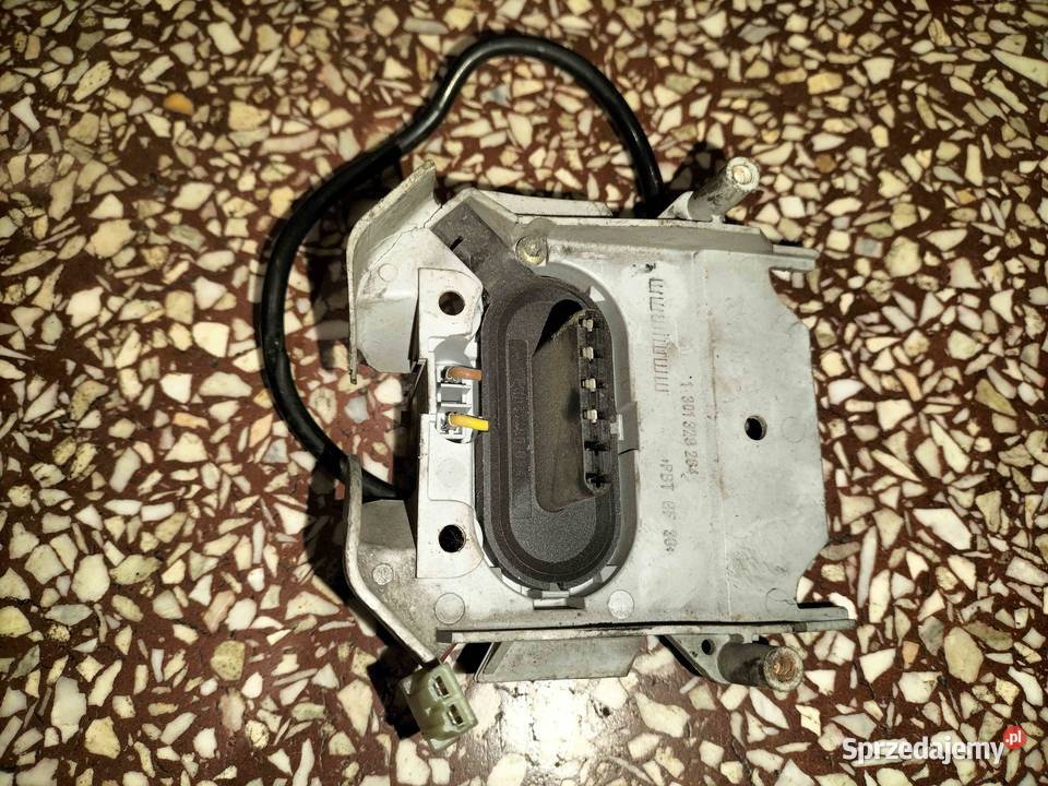 Uchwyt przetwornicy XENON z wiązką BMW E46 COUPE osobowe Poręba