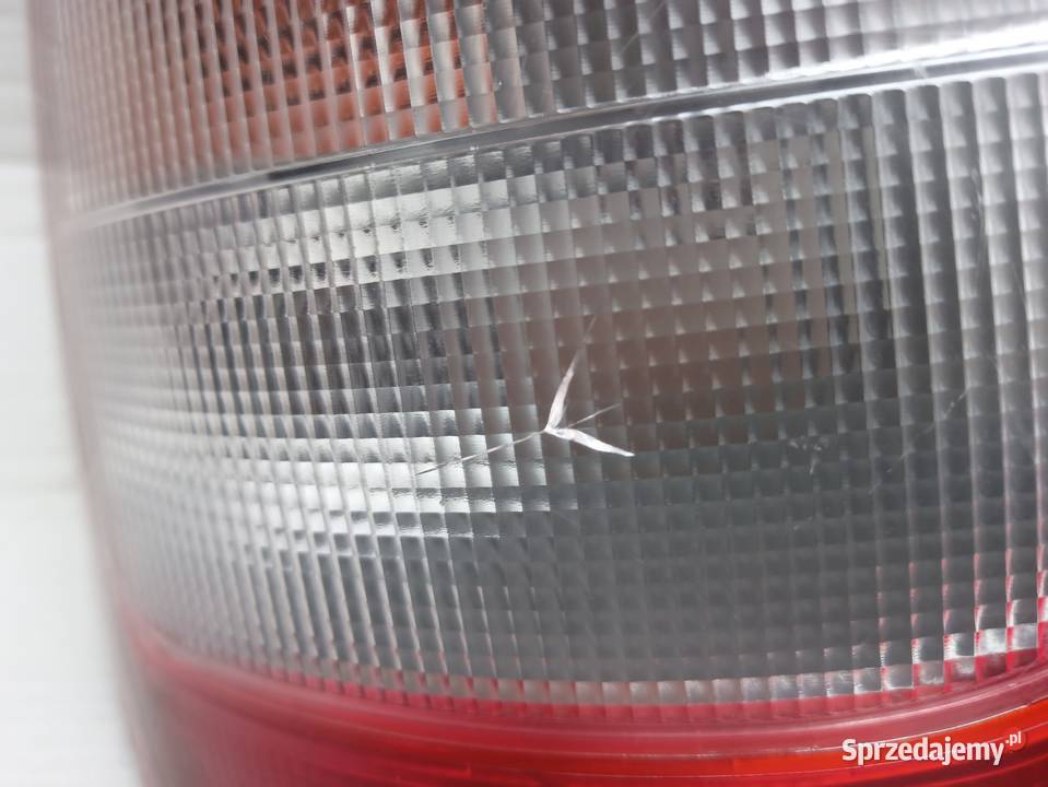 Daewoo Nubira kombi lampa tył tylna lewa osobowe