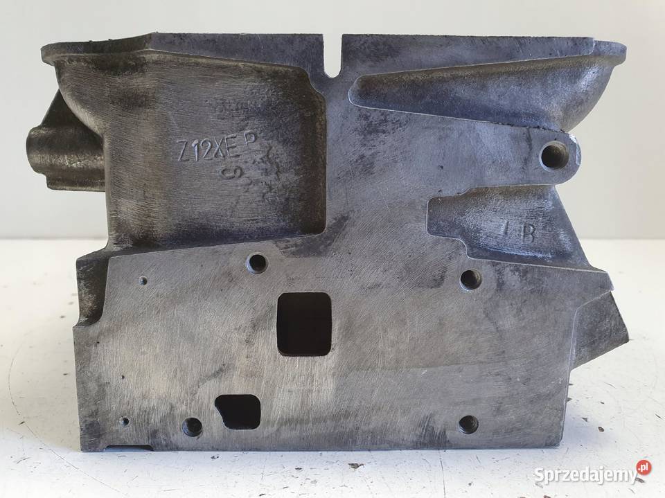 Opel Corsa D 14 16V GŁOWICA CYLINDRÓW osobowe Rudka