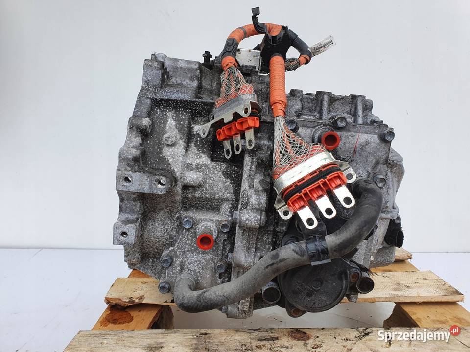 Toyota Prius III 18 HYBRYDA AUTOMATYCZNA Skrzynie biegów manualne Janów
