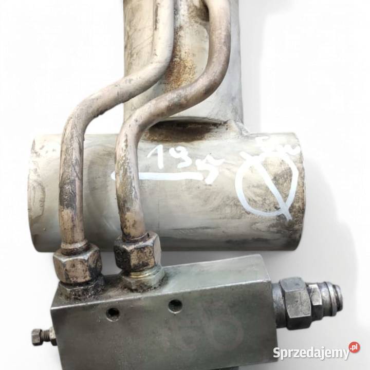 Siłownik hydrauliczny wysuwu ramienia Kramer Wilkowo