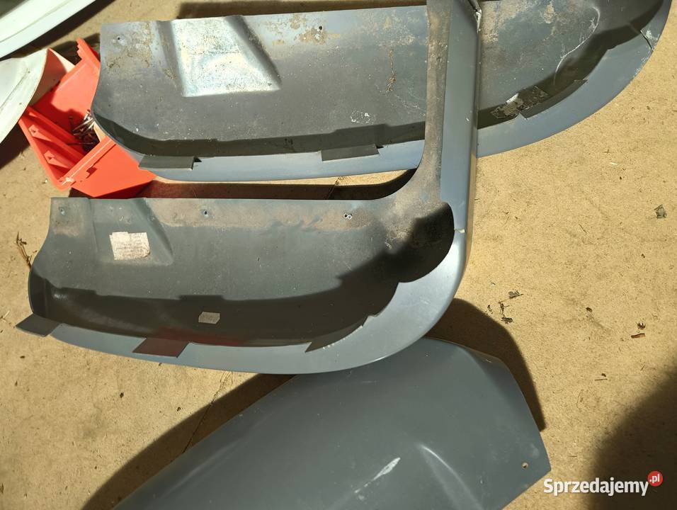 Narożniki tył przyczepa kempingowa Knaus Sport Części maszyn i innych pojazdów