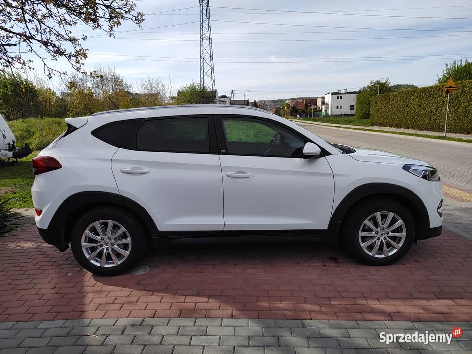 Koła do Tucsona z zimowymi oponami Reda