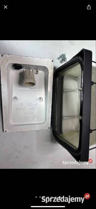 Lampa czarna odrestaurowana Firmy Polam Wilkasy Gliwice