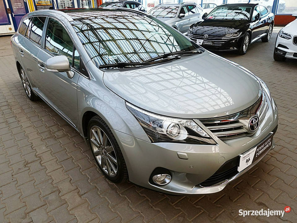 Toyota Avensis AutomatSZKLANY DACHSkóraNAaviLed Mysłowice