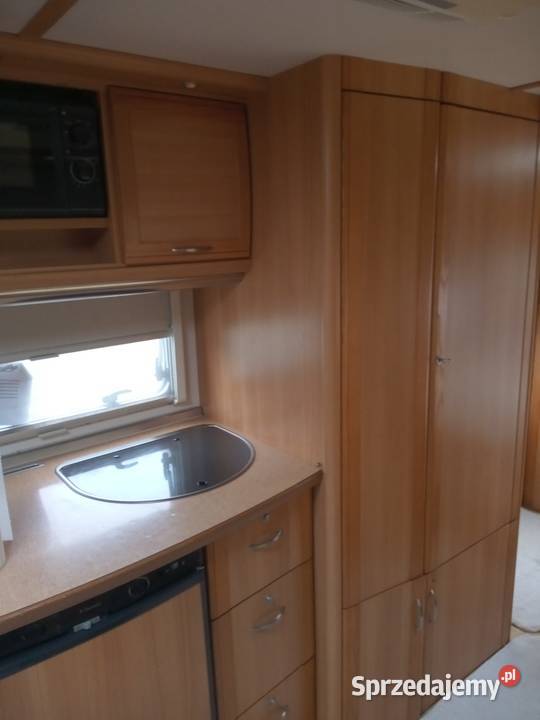 FENDT PLATIN 8 METROW 2