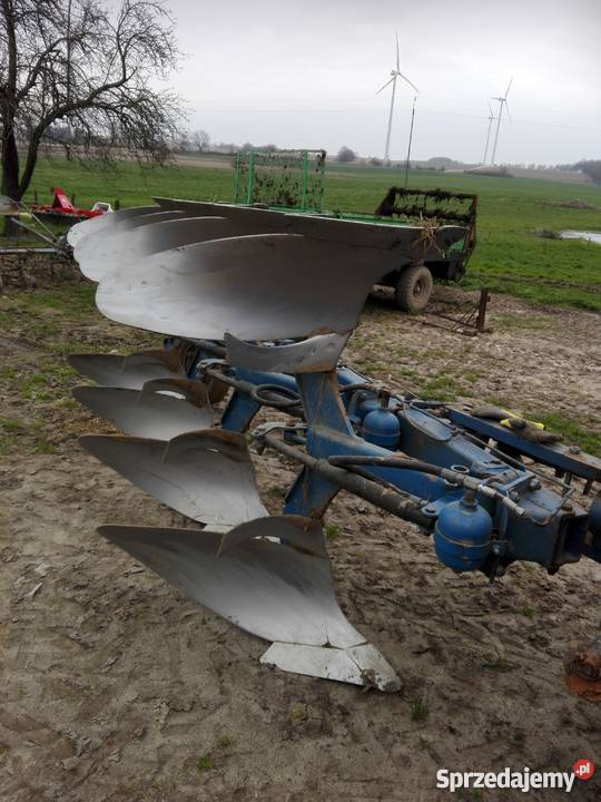 Pług 4 skibowy obrotowy Overum warmińsko-mazurskie Tolkowiec sprzedam
