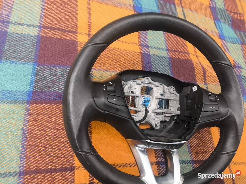 kierownice skórzana do peugeota 208 I Lift Chełmiec