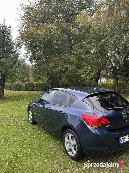 OPEL ASTRA 16 benzyna Nysa