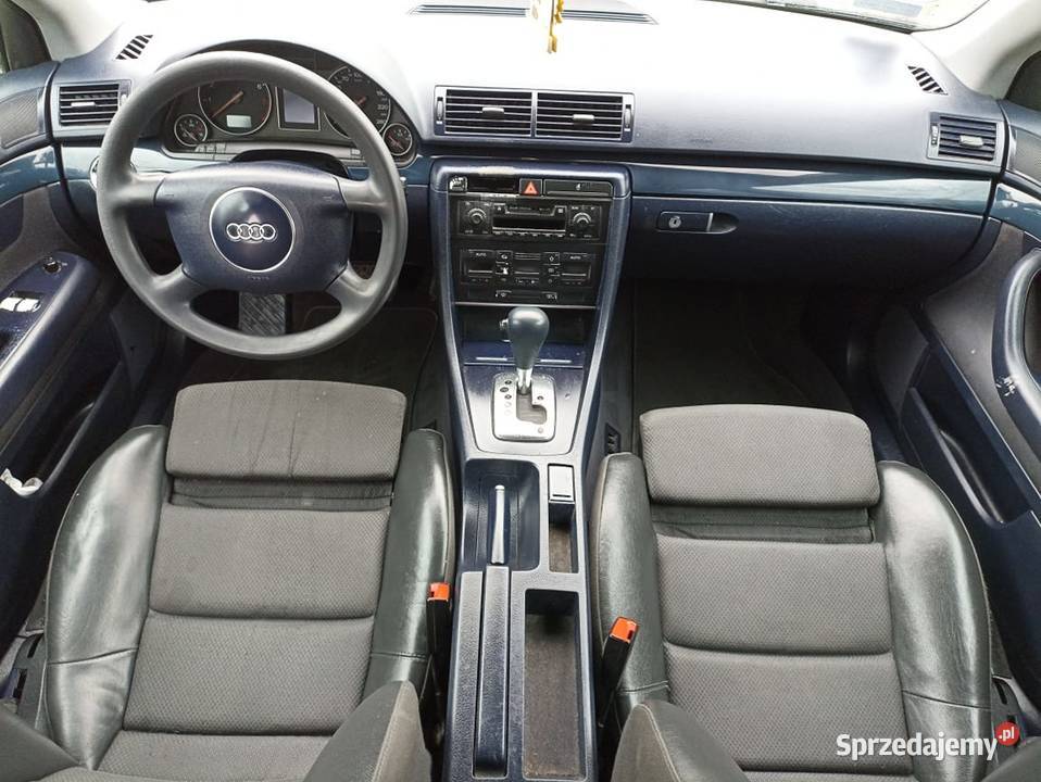 Audi A4 B6 18 TURBO Kombi 2002 Niebieski Metalic Świdnik