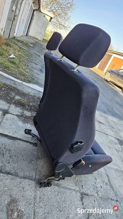 Fotele półkubełki kubły Audi 80 B4 Krosno
