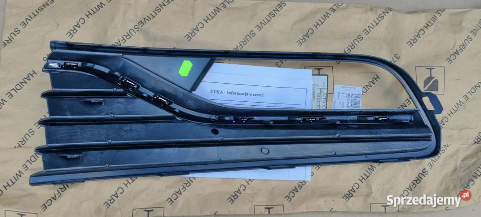 6C0854662C RYP VW POLO nakładka prawa czerń osobowe Rożnów