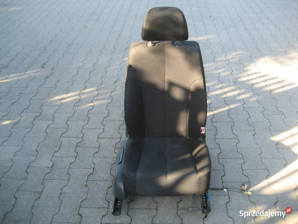 vw passat b6 0510r siedzenie fotel przód prawe Rakoniewice