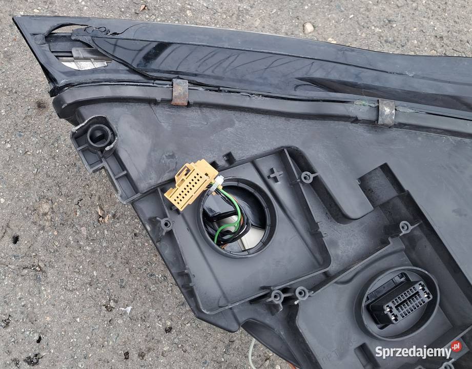 AUDI A7 LAMPA 4G8941003AG lewe sprzedam