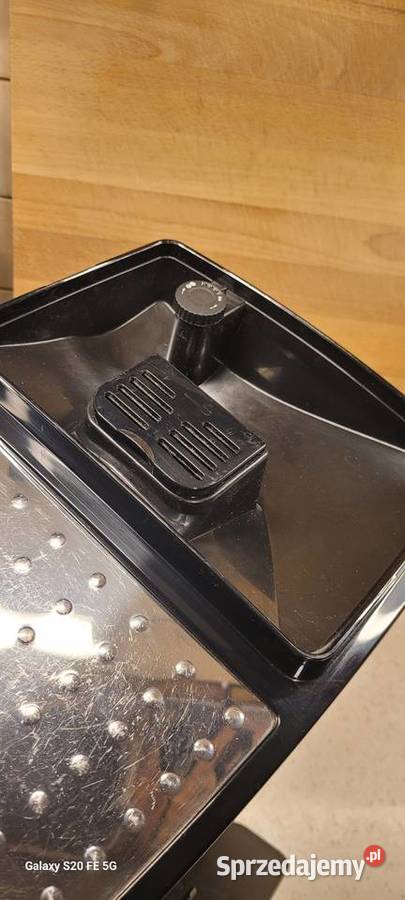 Ekspres automatyczny DeLonghi Magnifica S ECAM Łódź sprzedam