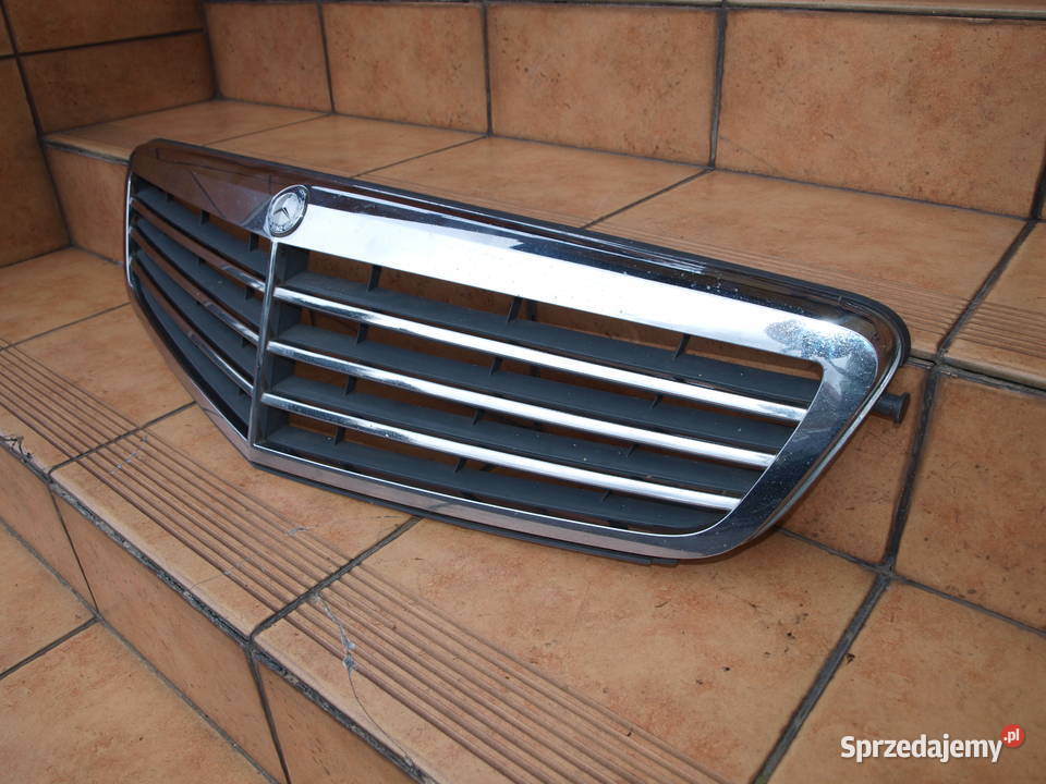 Mercedes C klasa W204 grill chrom atrapa przód Atrapy wielkopolskie Kalisz